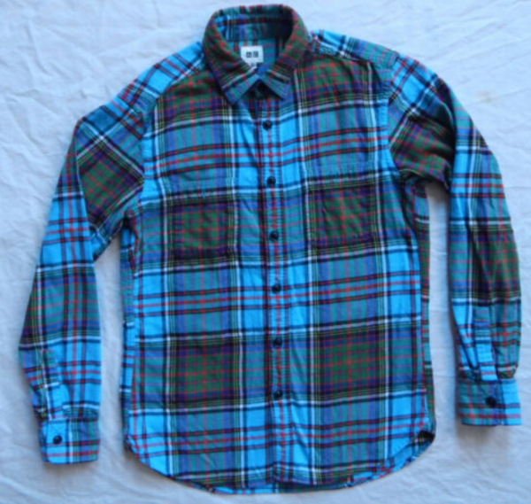 Motif plaid dengan warna hijau dan biru